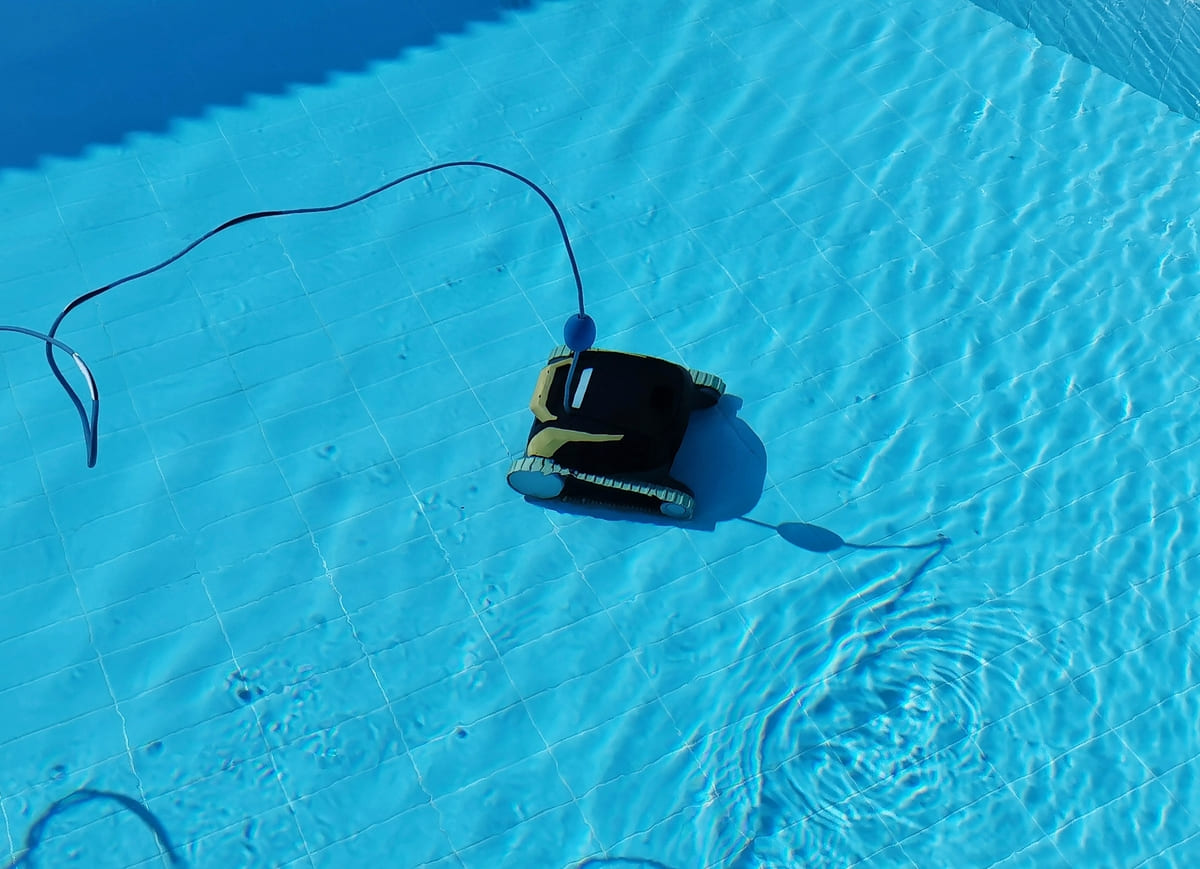 The Best Robotic Pool Cleaners - ePoolSupply