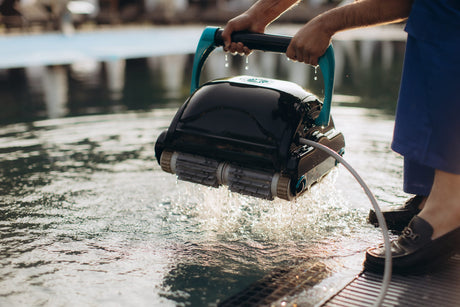 Types of Pool Cleaners: Suction vs Pressure-Side vs Robotic